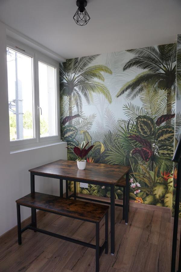 Appart Cosy 4 Personnes Avec Terrasse ラ・ロッシュ＝シュル＝ヨン エクステリア 写真